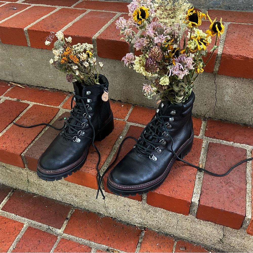 Gentle Souls Brenna boots, size 7